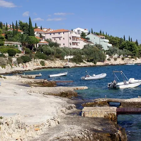Apartment By The Sea Seget Vranjica, Trogir - 10438