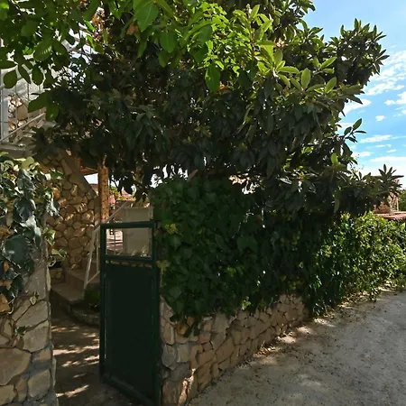 By The Sea Seget Vranjica, Trogir - 10438 Apartment *